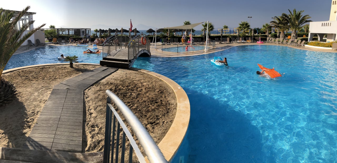 Pool Atlantica Marmari Palace