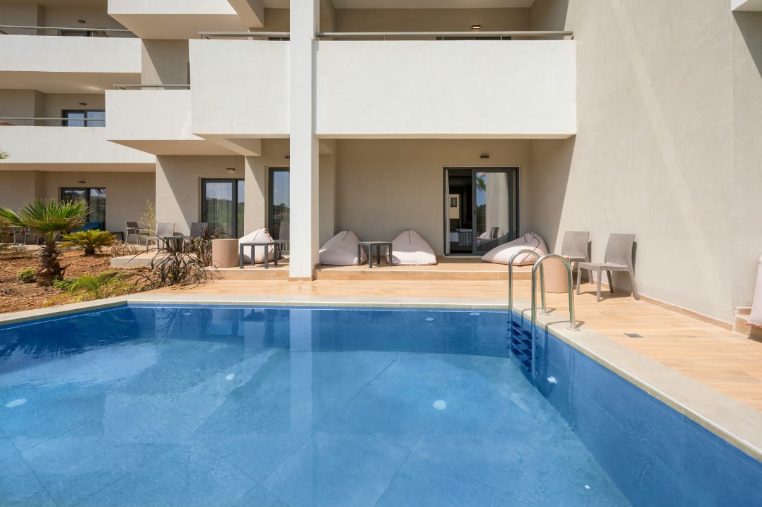 Pool Mare Village Hotel