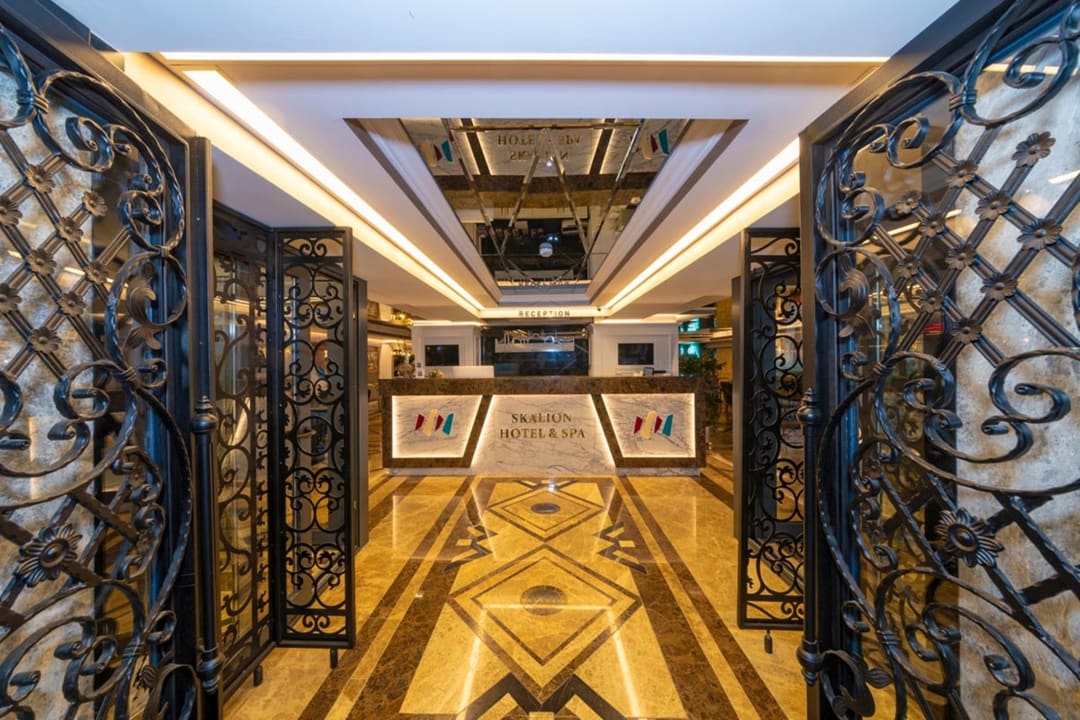 Lobby Skalion Hotel