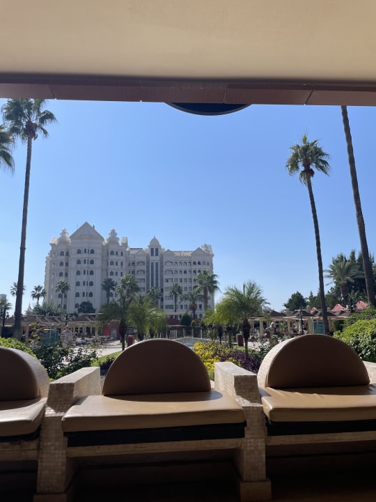 Außenansicht Kamelya Aishen Club