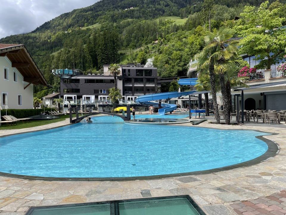 Pool Quellenhof Luxury Resort Passeier