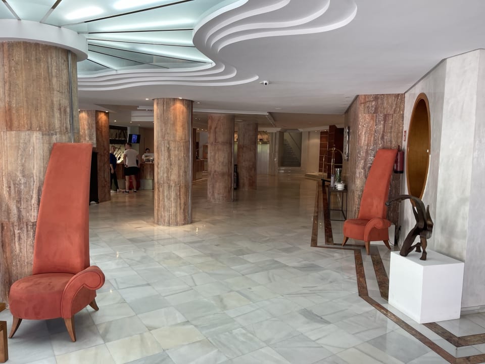 Lobby Hotel Serrano Palace