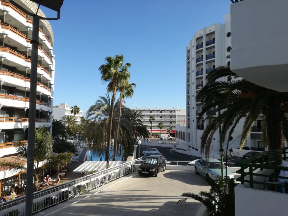 Blick vom Zimmer Servatur Playa Bonita
