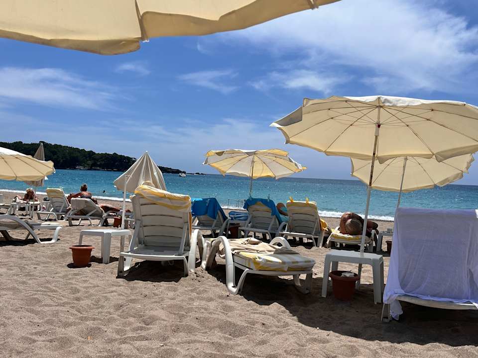 Strand Hotel Gardenia Beach