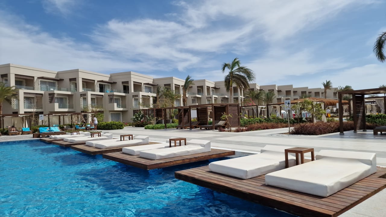 Pool Steigenberger Resort Ras Soma