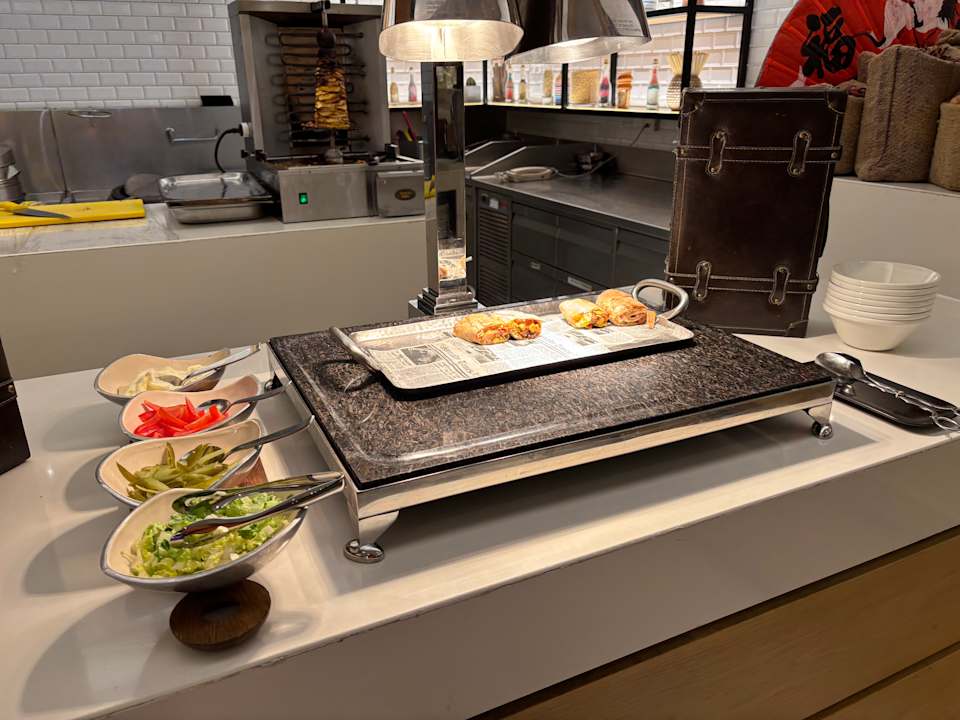 Gastro Al Bandar Rotana - Creek