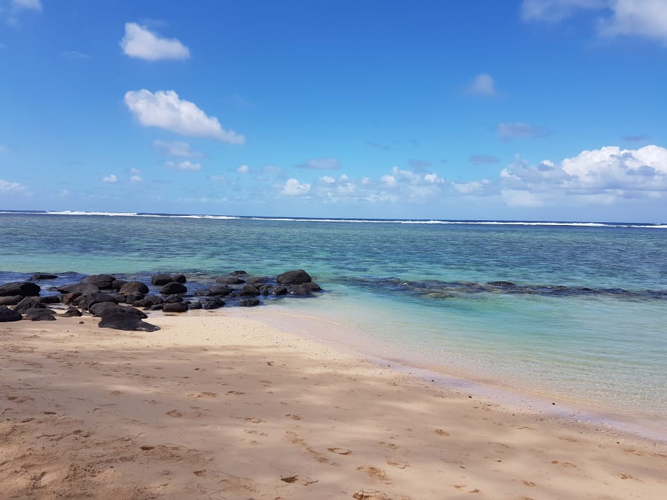Strand Outrigger Mauritius Beach Resort