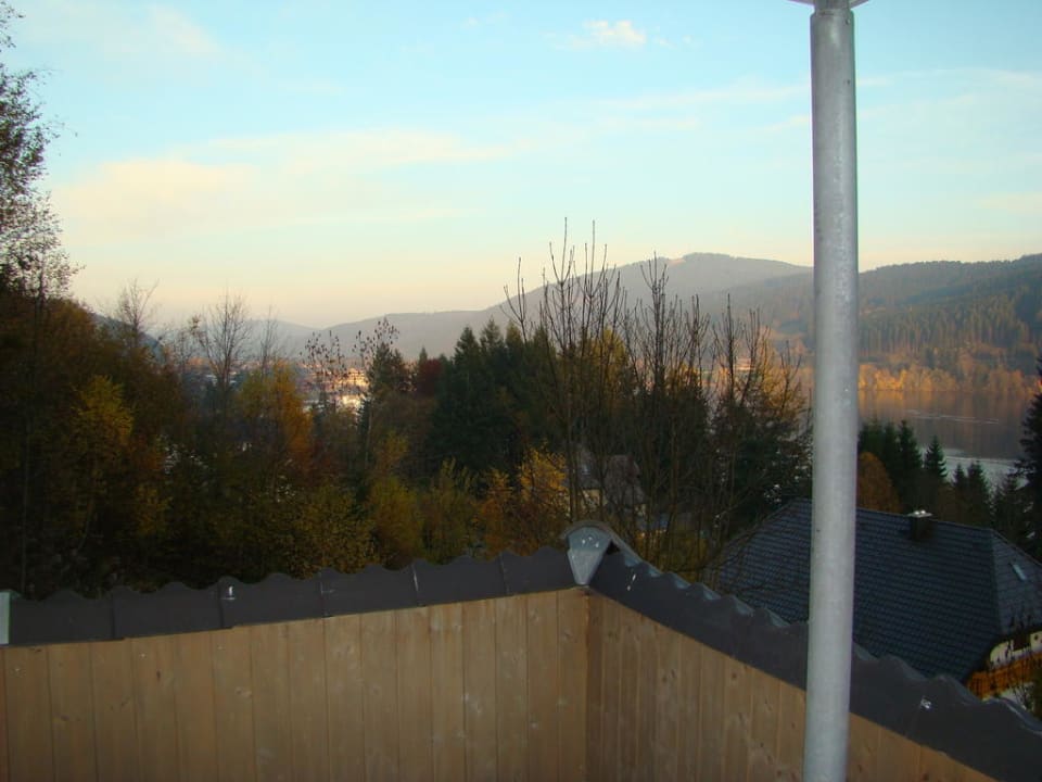 Blick Richtung Dorf NATURE TITISEE - Easy Life Hotel