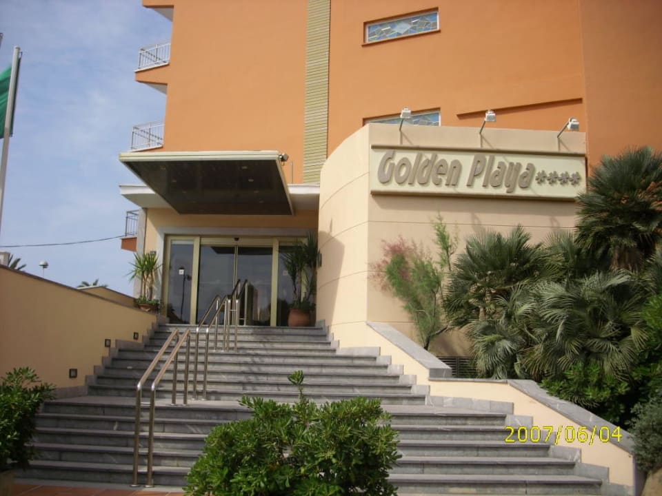 Hotel von Vorne. HSM Golden Playa