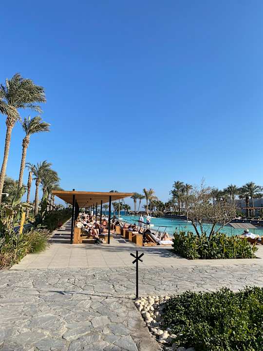 Pool Serry Beach Resort