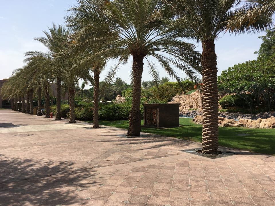 Gartenanlage Emirates Palace Mandarin Oriental