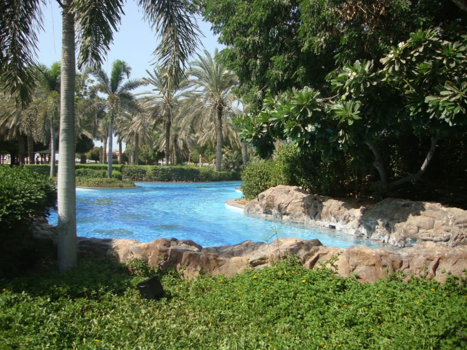 Pool Emirates Palace Mandarin Oriental