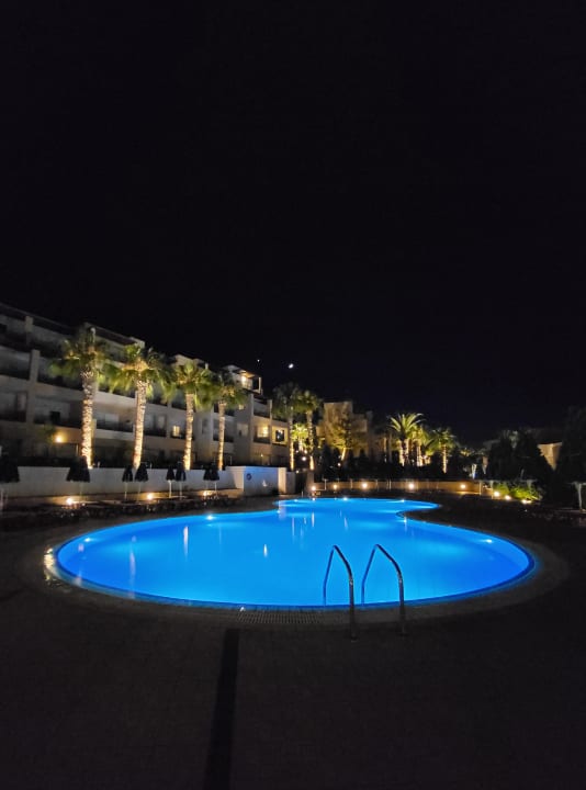 Pool Grand Hotel Holiday Resort