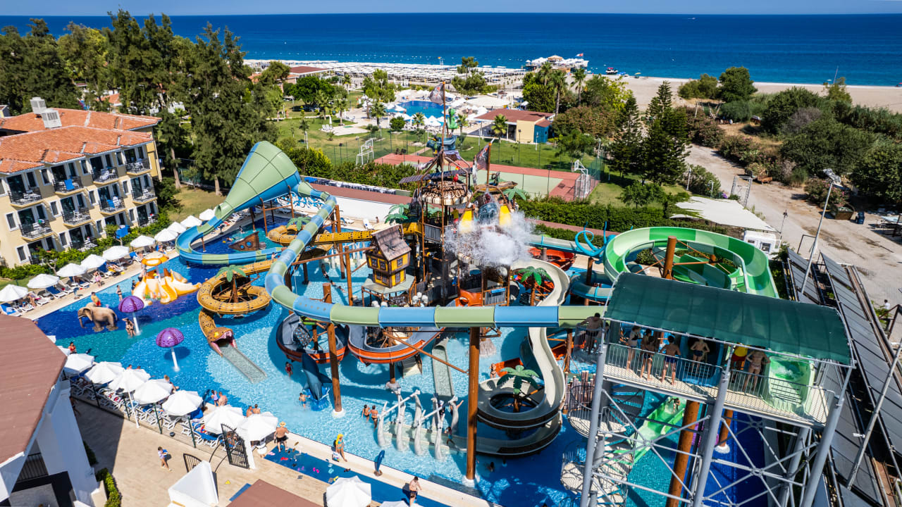 Pool Club Hotel Phaselis Rose