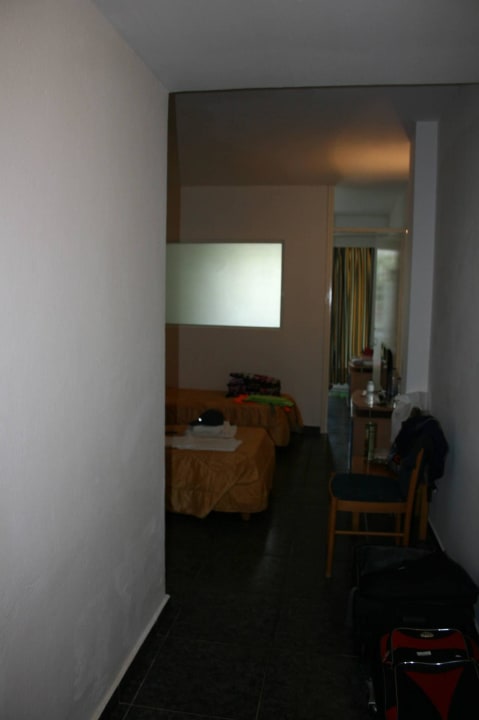 Auch am Tag stockfinster HARPIN Georgioupolis Resort Aquapark & SPA