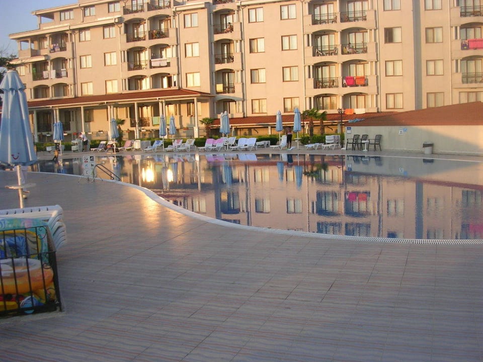 Pool TUI Suneo Serenity Bay