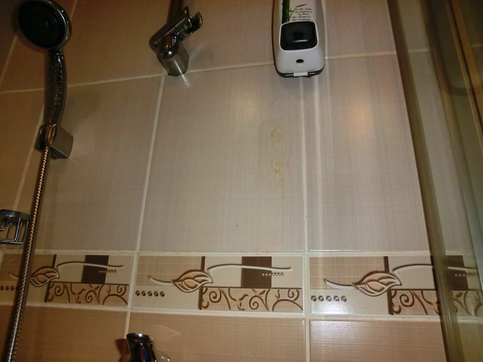 Zimmer Latanya Park Resort