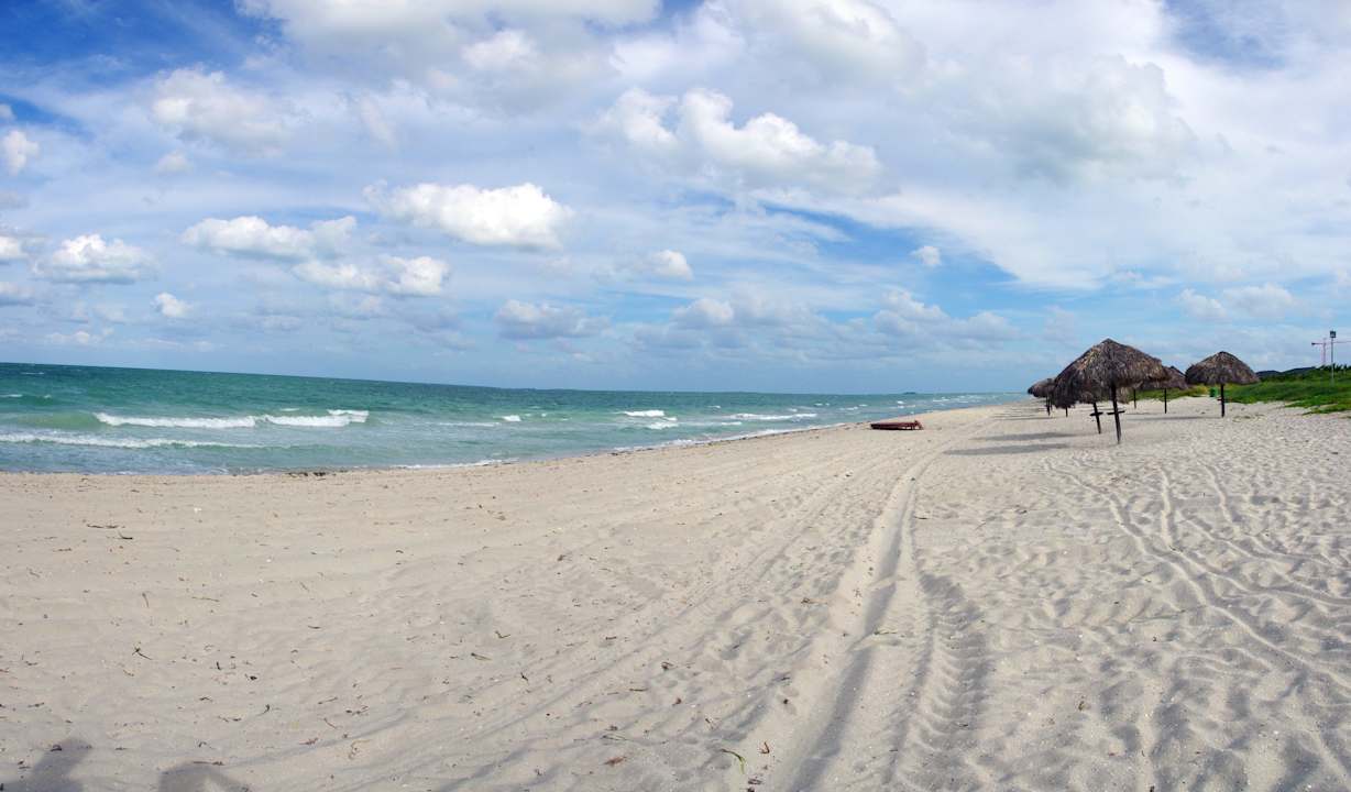 Feiner weißer Sandstrand Iberostar Origin Playa Alameda