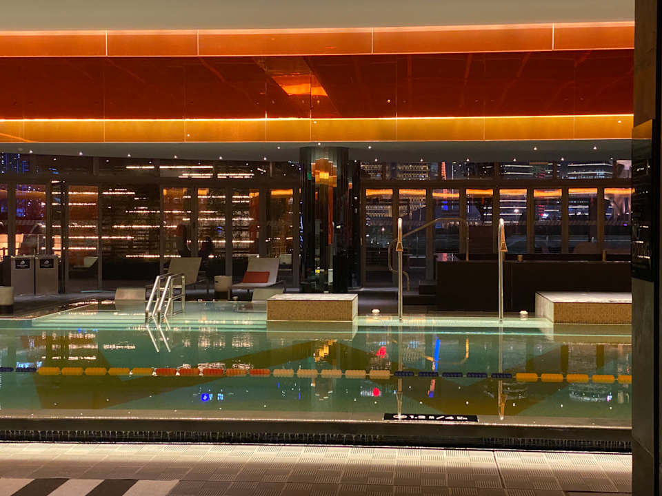 Pool W Shanghai - The Bund