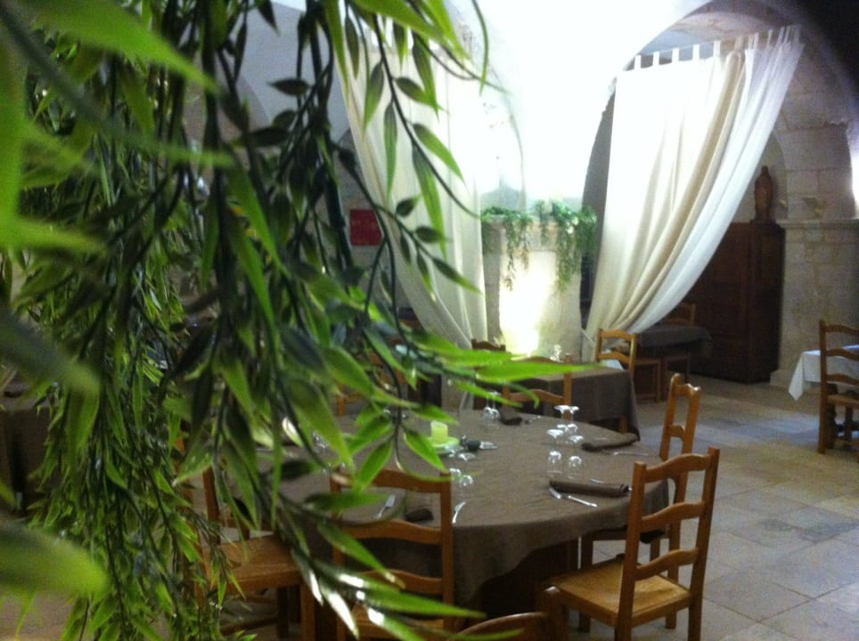 SALLE DE RESTAURANT DU 12ème siècle Hotel La Grange Templière