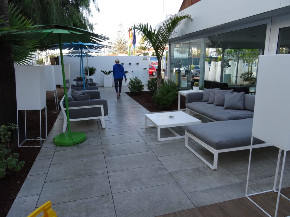 Hoteleingang Servatur Playa Bonita