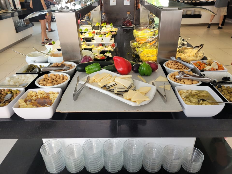 Gastro Gavimar Ariel Chico Club & Resort