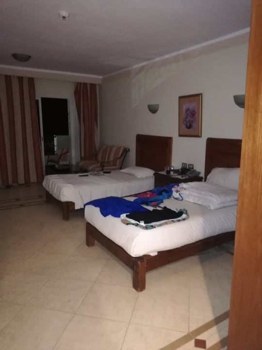 Zimmer Imperial Shams Abu Soma
