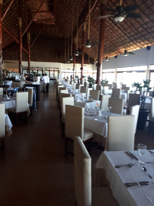 Gastro Akumal Bay Beach & Wellness Resort