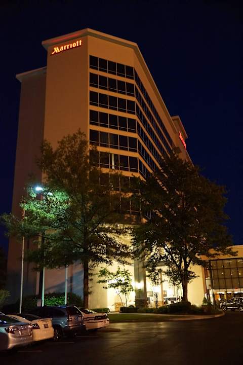 Ansicht von Parkplatz Hotel Memphis Marriott East