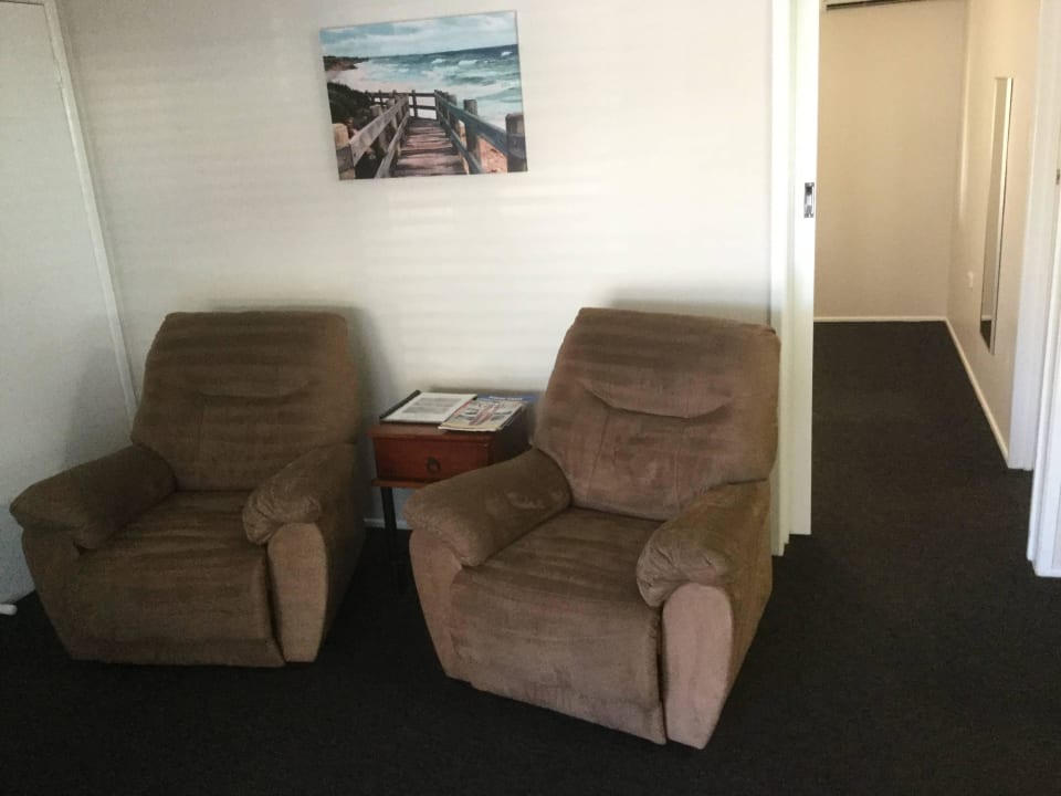 Sessel Apartments Hervey Bay Colonial Lodge