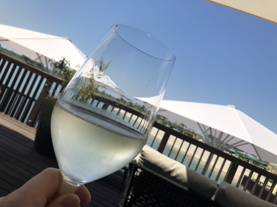 Außenansicht St. Martins Therme & Lodge Hotel