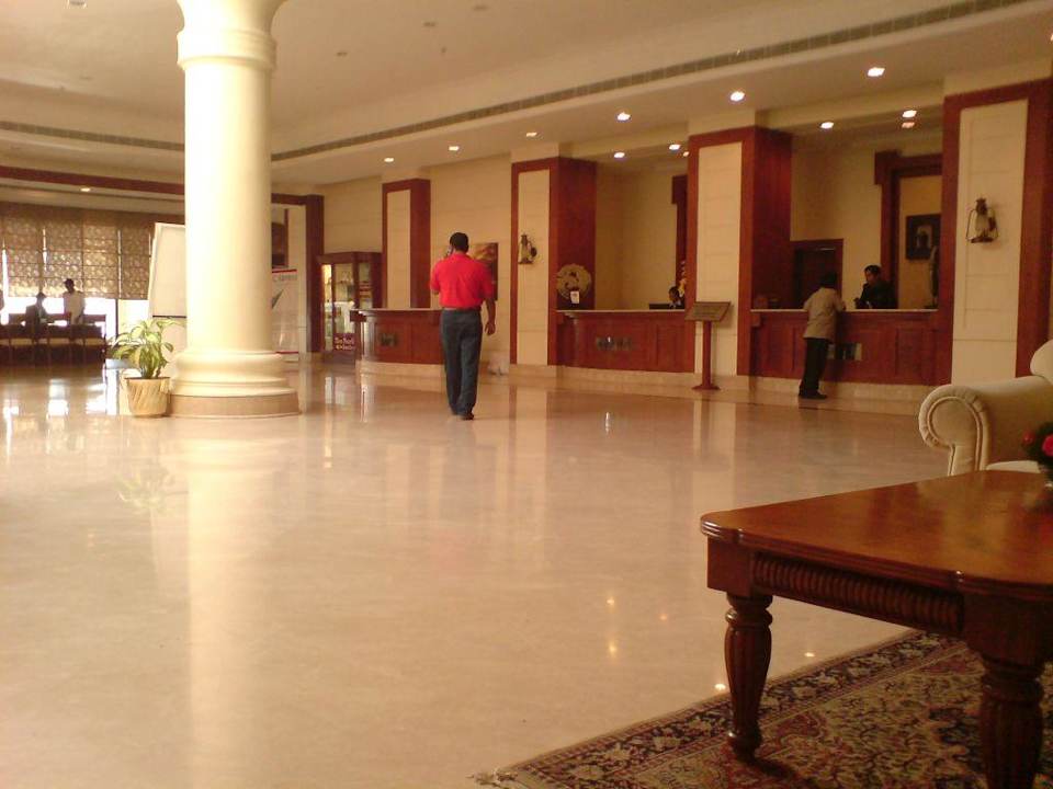 Lobby Katriya Hotel & Towers