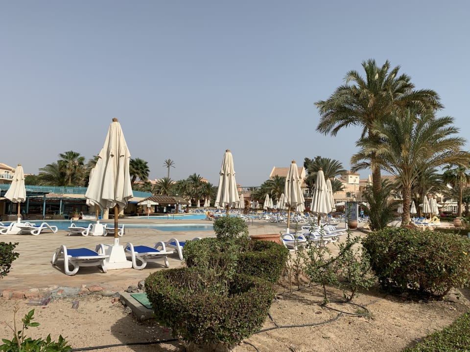 Pool Mövenpick Resort & Spa El Gouna