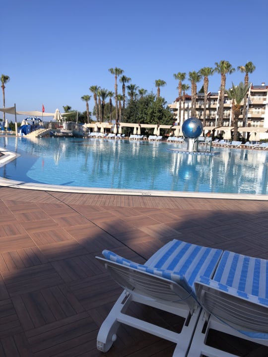 Pool TUI BLUE Pascha Bay