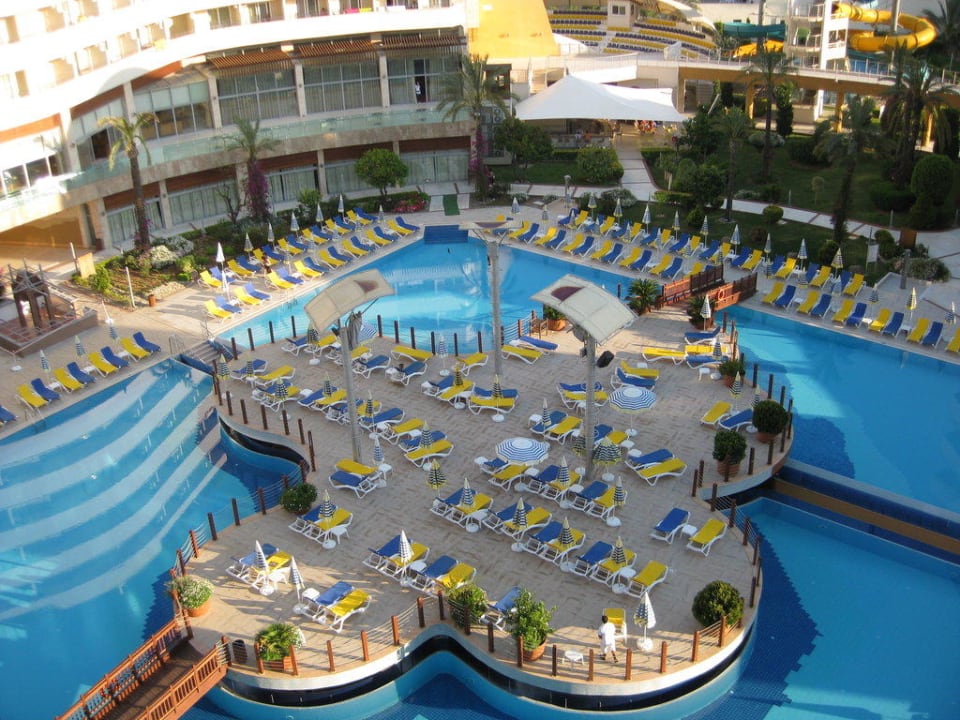 Hauptpool Alaiye Resort & Spa