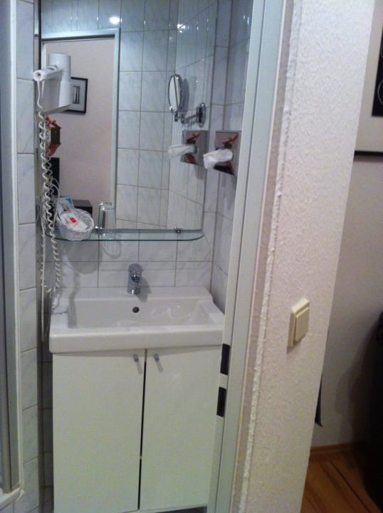 Kleines Badezimmer Hotel Aurora