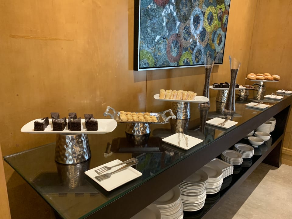 Gastro Shangri-La Hotel Qaryat Al Beri