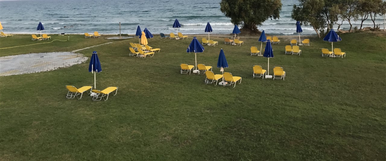 Strand Aeolos Beach Hotel