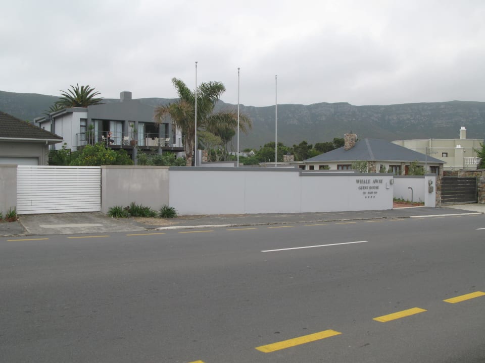 Außenansicht Whale Away Guest House