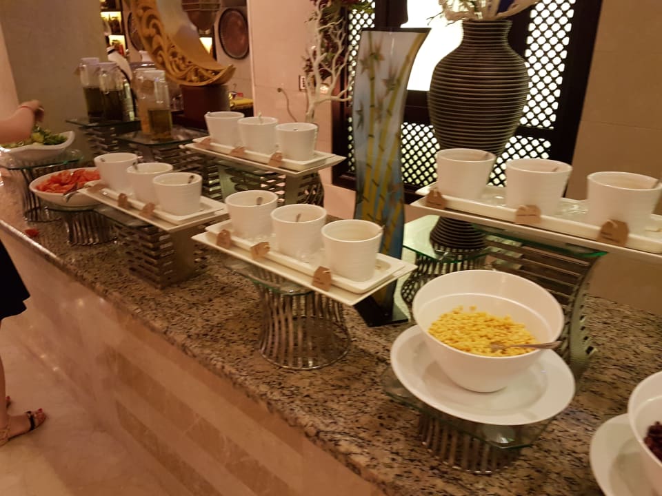 Gastro Miramar Al Aqah Beach Resort