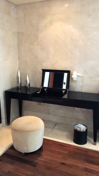 Zimmer Rixos The Palm Hotel & Suites