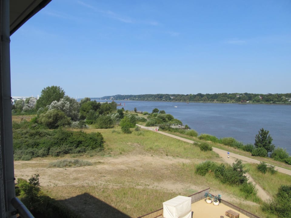 Elbblick elaya hotel hamburg finkenwerder