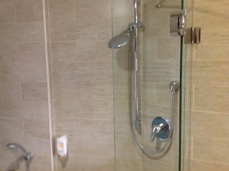 Superior DZ 302 - Dusche Diehls Hotel