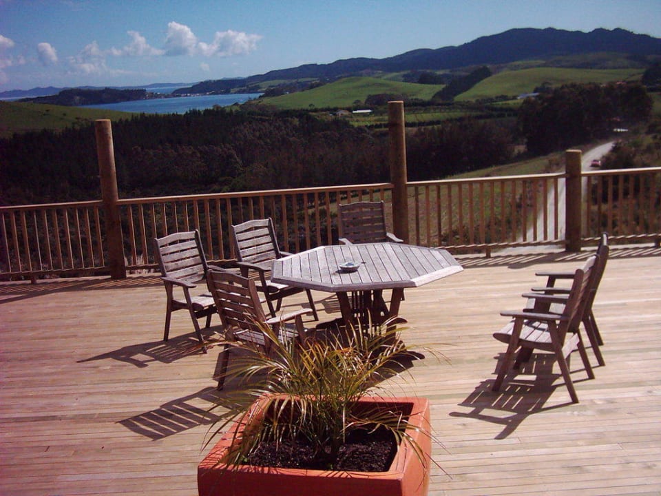 Blick von der Terrasse Puketiti Lodge