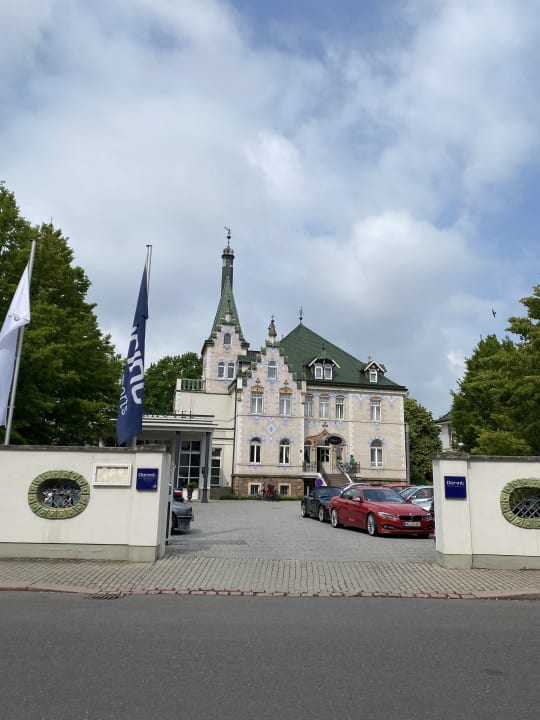 Außenansicht Dorint Parkhotel Meissen