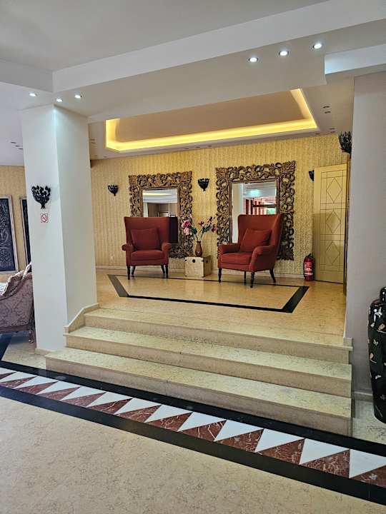 Lobby Mediterranean Princess