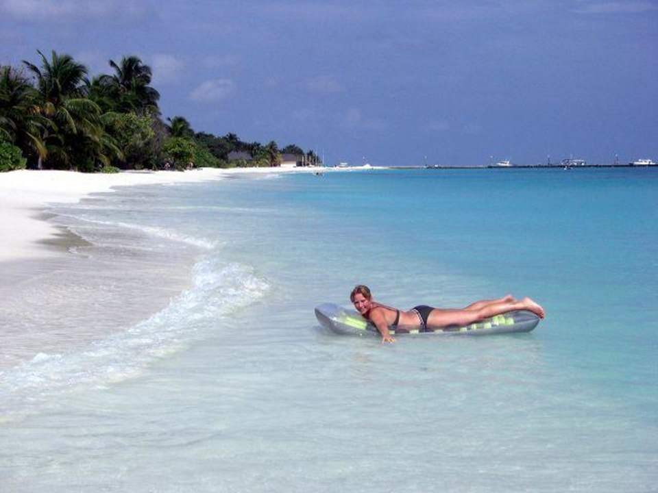 In der Sonne brutzeln... Kuredu Island Resort & Spa