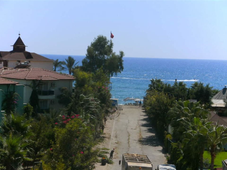 Blick aufs Meer Hotel Club Tess