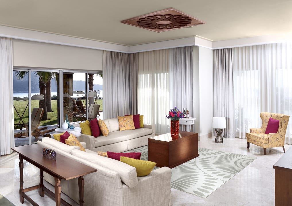 Villa Xanadu Island Hotel