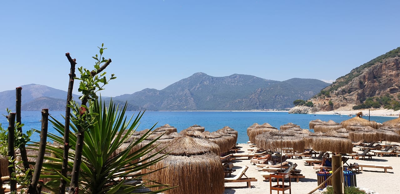 Strand Liberty Lykia Adults Only